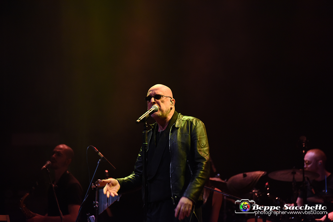 VBS_9131 - Concerto Mario Biondi - Romantic Tour 2022.jpg